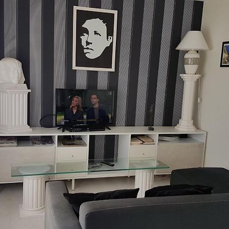 Le Bois Bryas Appartement Revin  Buitenkant foto
